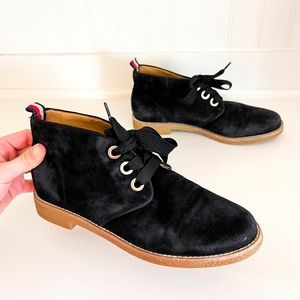 Tommy Hilfiger Balbina Leather Oxford Lace Up Booties